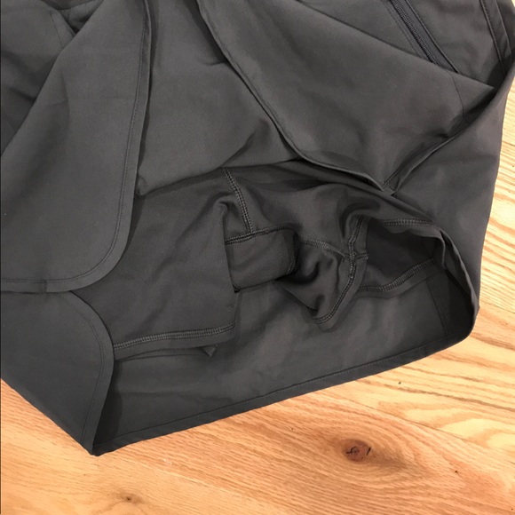 Tek Gear tennis or beach skirt. Attached undies. - Picture 4 of 7